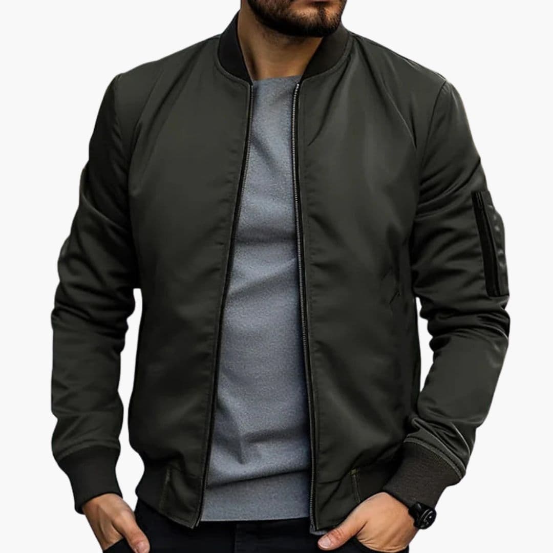 Men's bomber Jacke with zippered pocket