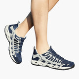 Unisex Hiking Shoes in Mesh
