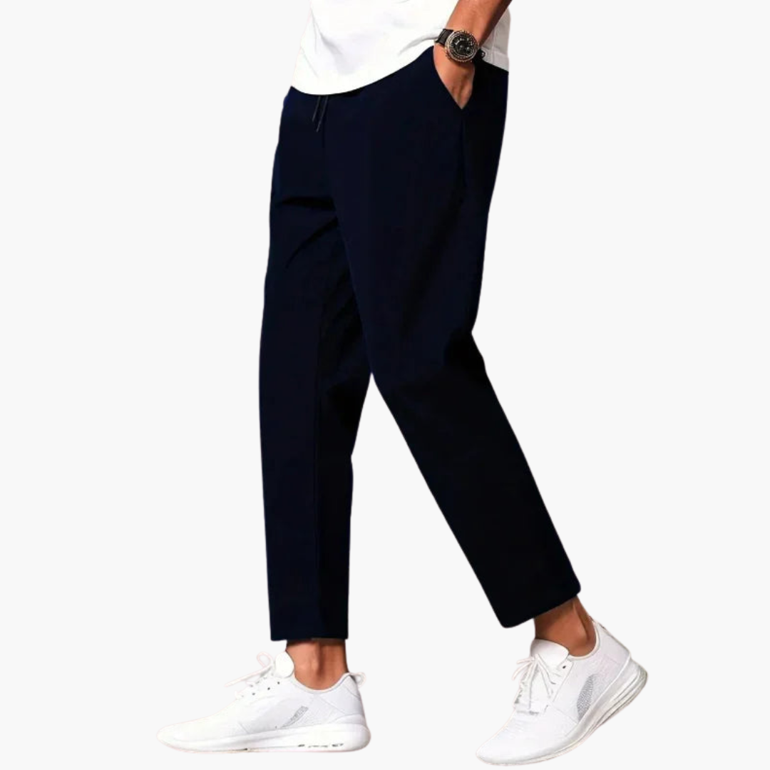 Slim fit men's Hose with elastic waistband and side pockets