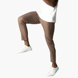 Men's chino Hose with button closure