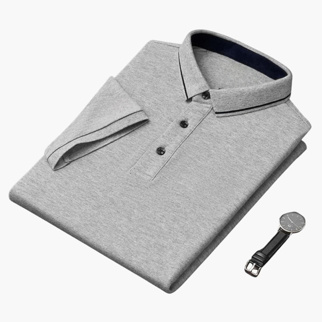 Men's short-sleeve polo with classic collar and buttoned placket