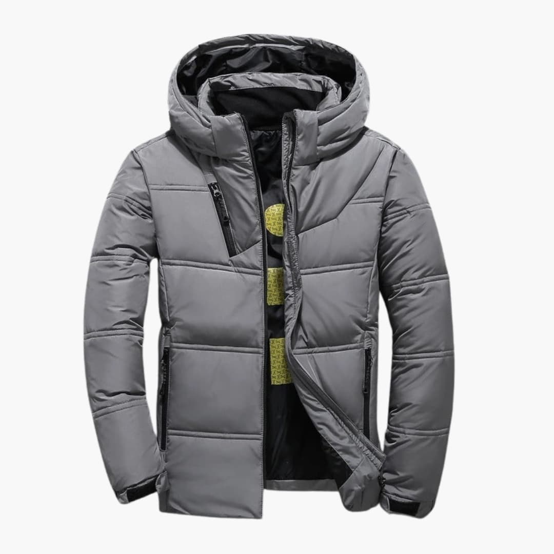 Men's winter Jacke with hood and zippered pockets