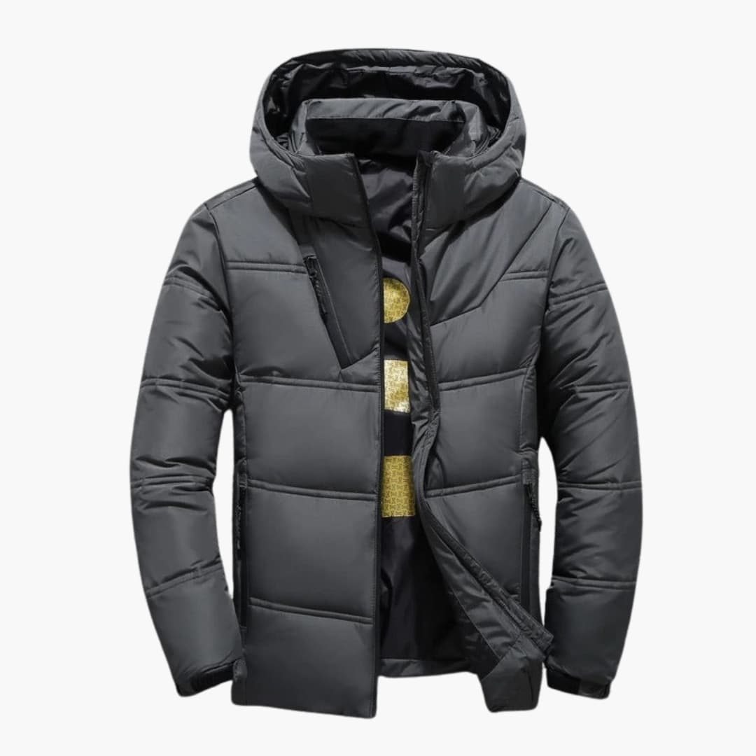 Men's winter Jacke with hood and zippered pockets