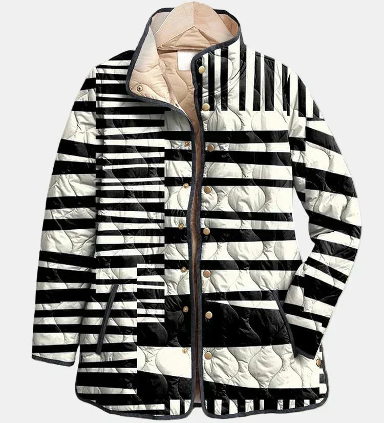 Véronique | Gesteppte Jacke mit grafischen Streifen – Schwarz-weisse Streifen